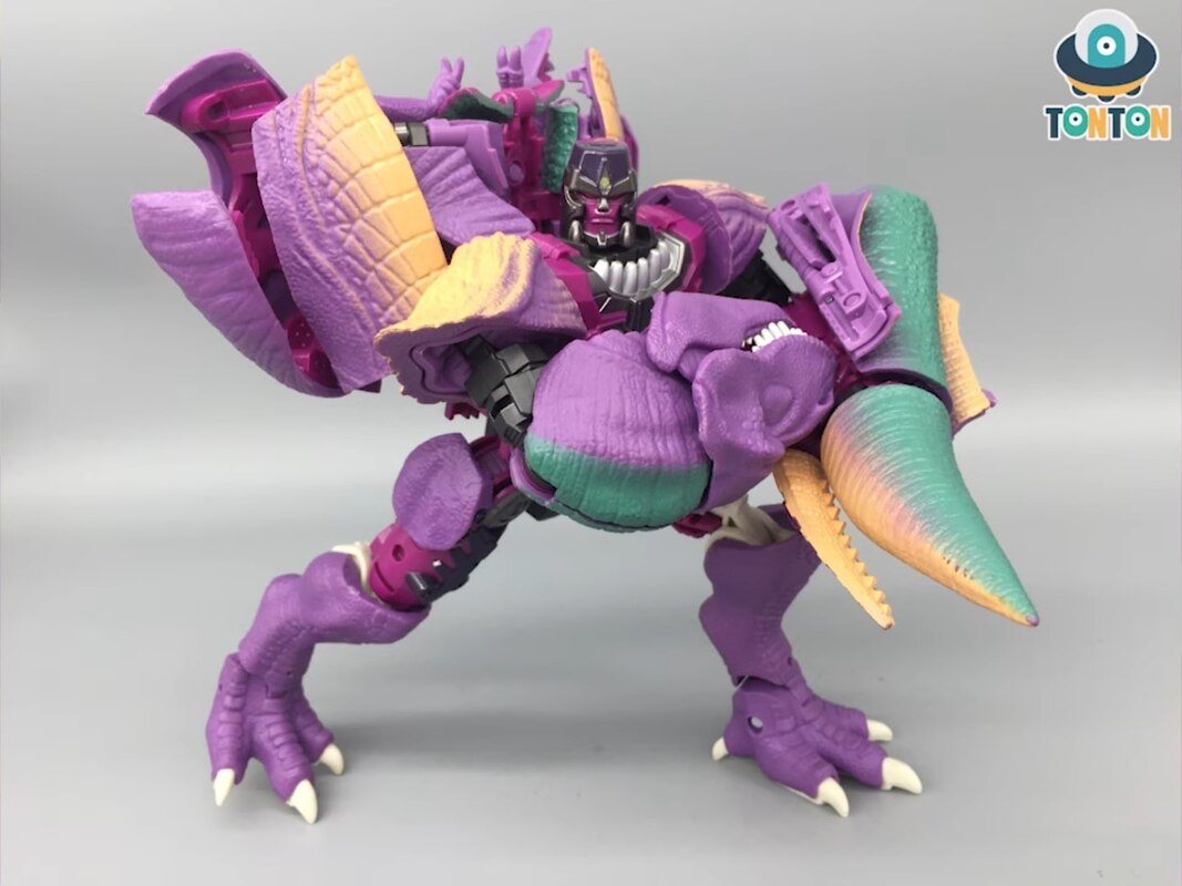 Transformers Kingdom Megatron InHand Comparisons by TonTon Review