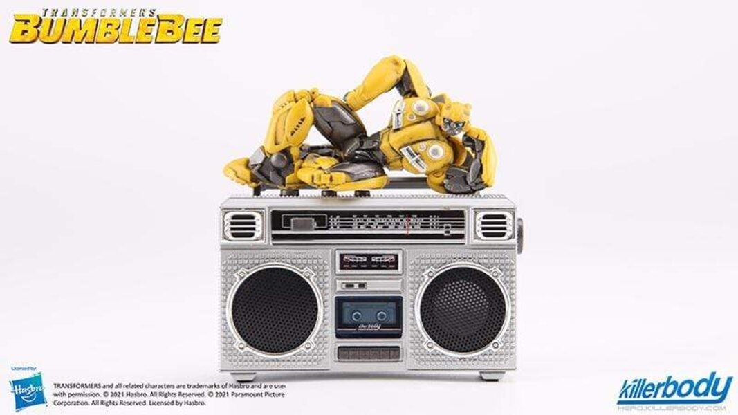Transformers Mini Retro Cassette Player with Figures From Killerbody