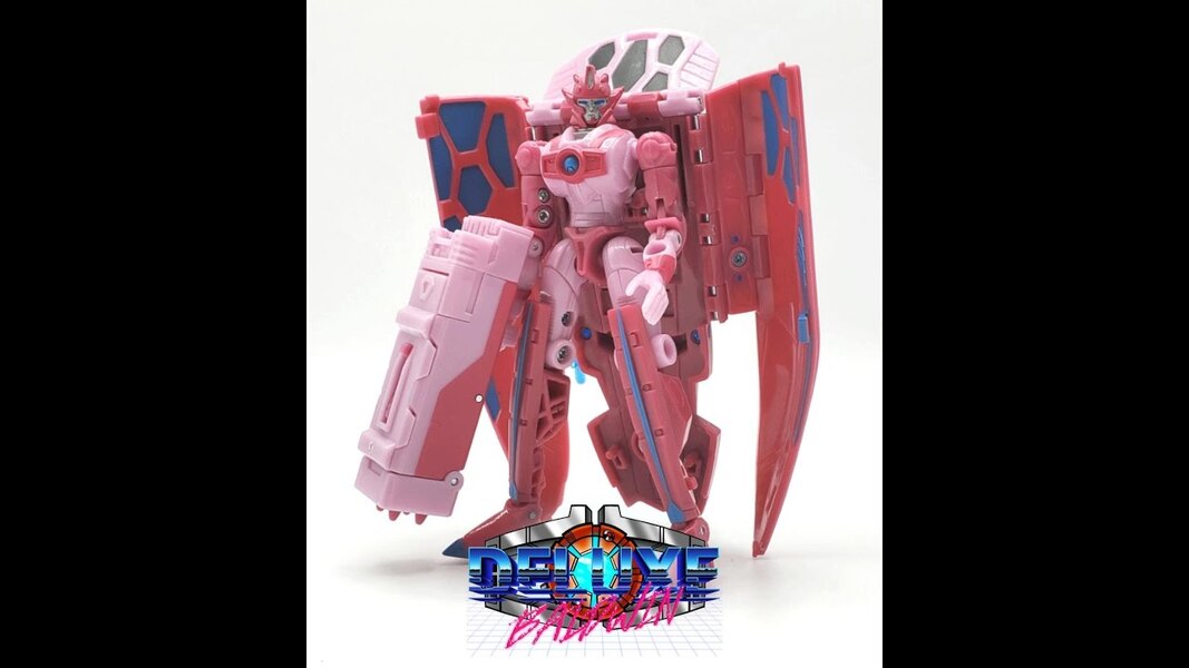 2009 Botcon Exclusive Elita-1 Transformer Review