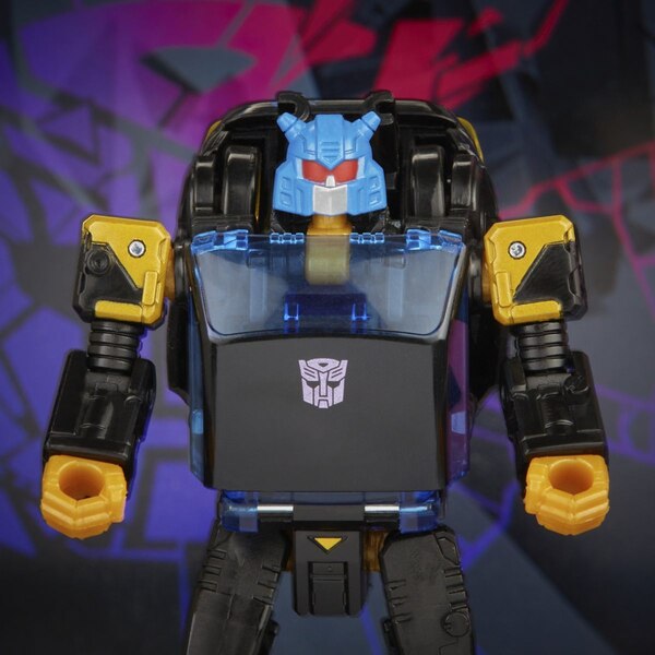 Shattered Glass Collection Autobot Goldbug  (4 of 15)