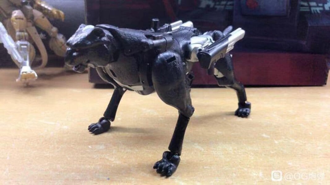 Transformers Generations WFC Ravage In-Hand Images Reveal Cheetor Remold!