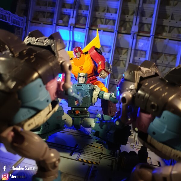 Studio Series 86 Sharkticon Gnaw Toy Photography by Effendee Samat