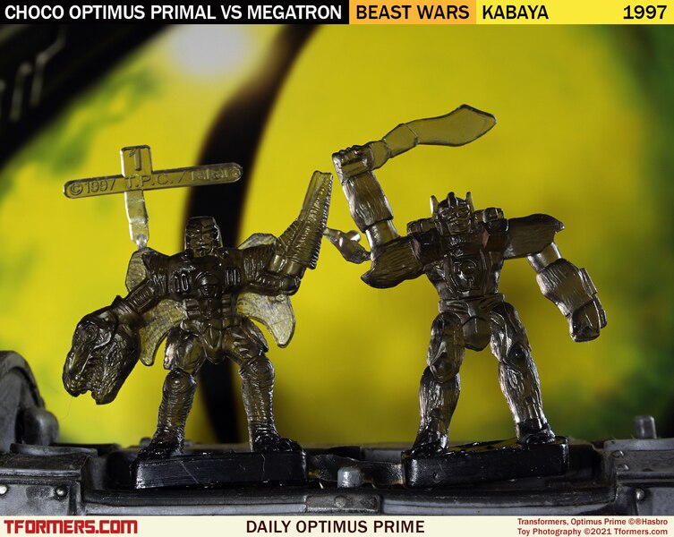 Daily Prime - Beast Wars Choco Optimus Primal VS Megatron Sets