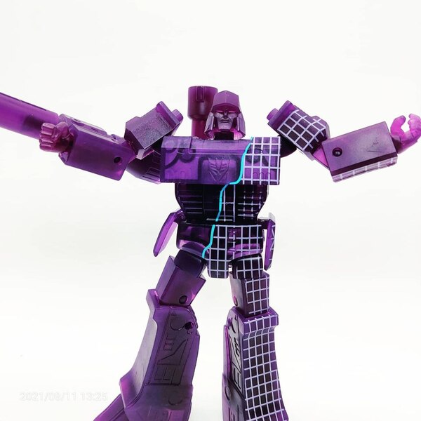 Transformers RED Reformatting Megatron In-Hand Images