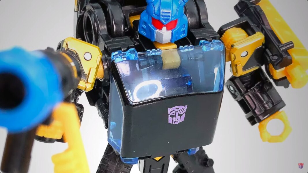 Transformers Shattered Glass Gold Bug In-Hand Images Preview