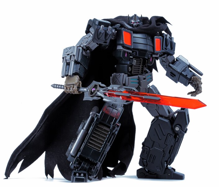 Mastermind Creations R-48N Optus Nox (Nemesis Prime) Official Images