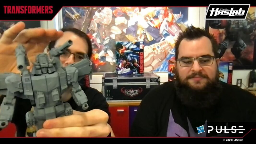 Transformers HasLab Victory Saber In Hand  (98 of 109)
