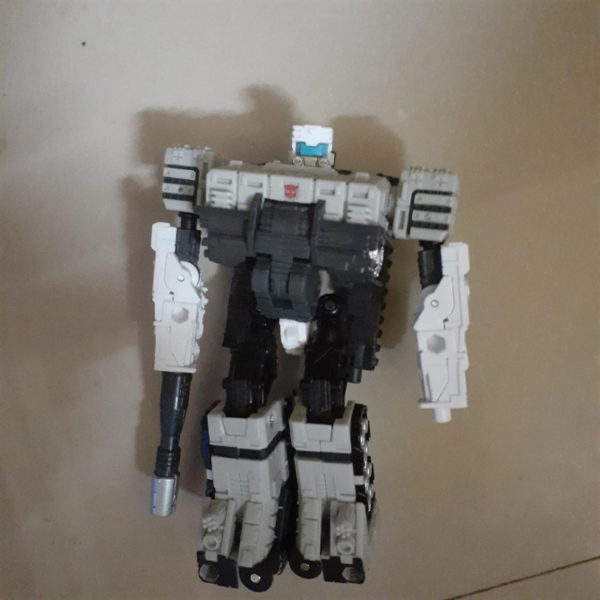 Transformers Kingdom Slammer Leaked Image?