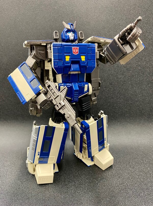 Transformers MasterPiece Trainbot MPG-01 Shouki Official In-Hand Images