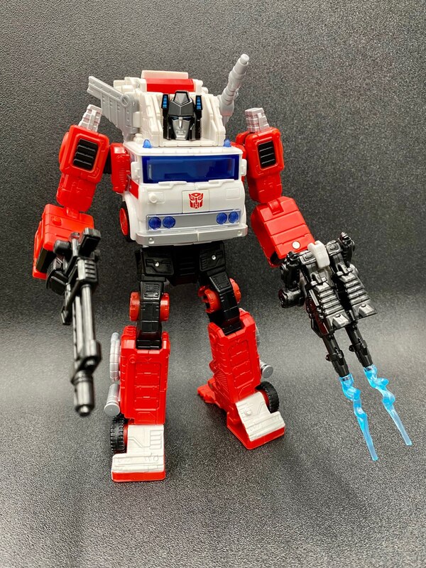 Takara Generations Selects Artfire and Nightstick Official In-Hand Images