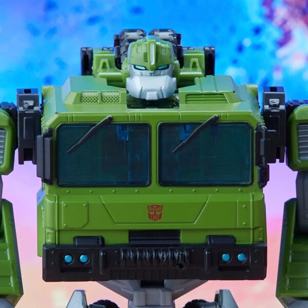 Transformers Generations Legacy Officially Revealed - Bulkhead & Skids! 