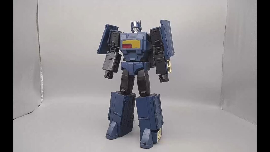 Transformers Moon Studio MS-01 Dark Night In-Hand Review