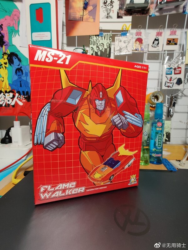 MechFansToys Mechanic Studio MS-21 Flame Walker (Hot Rod) In-Hand Images