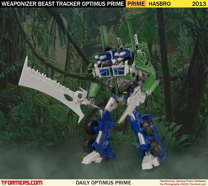 Daily Prime - Weaponizer Beast Tracker Optimus Prime