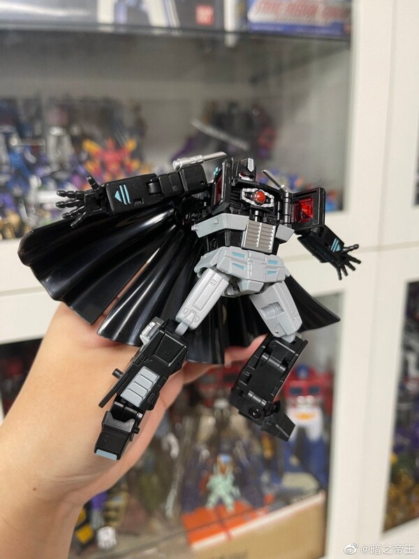 Newage%20Toys%20H27B%20Famine%20(Black%2