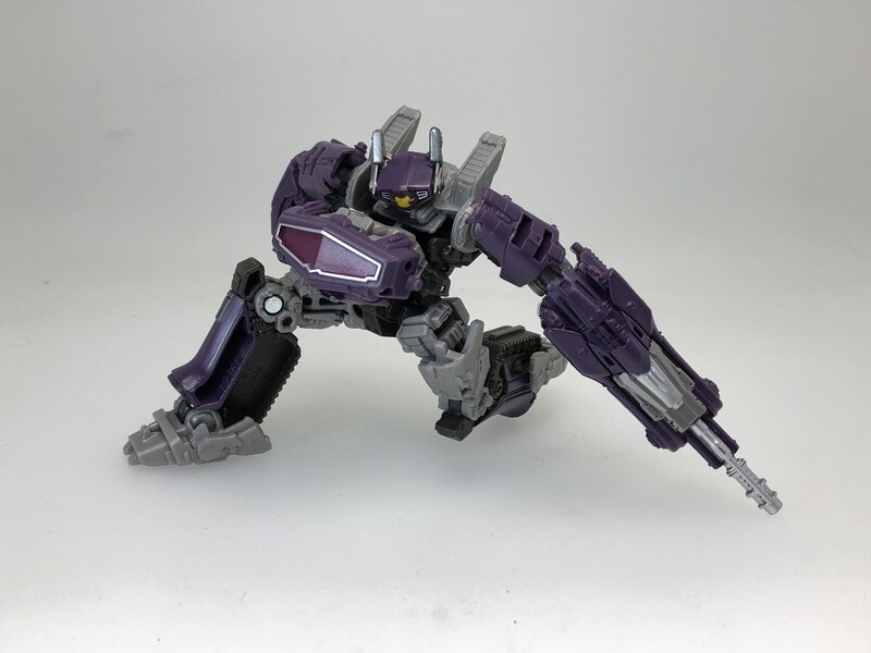 Takara Studio Series SS-79 Shockwave Official In-Hand Images