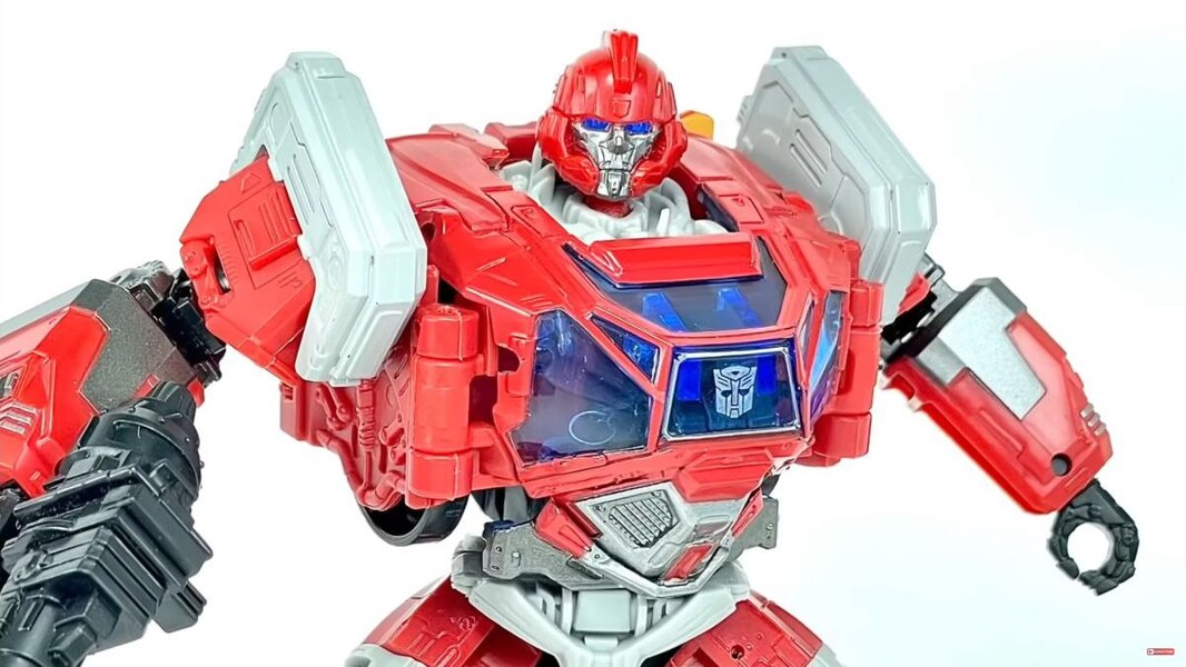 Transformers%20Studio%20Series%20Bumbleb