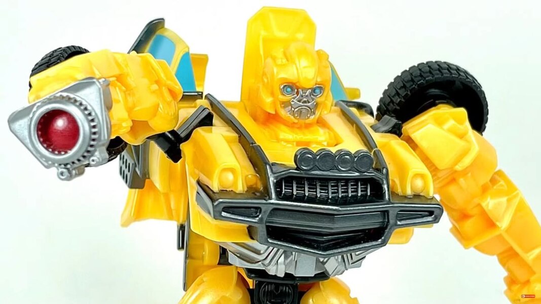 Transformers Rise Of The Beasts Offroad Bumblebee In Hand Image  (4 of 35)
