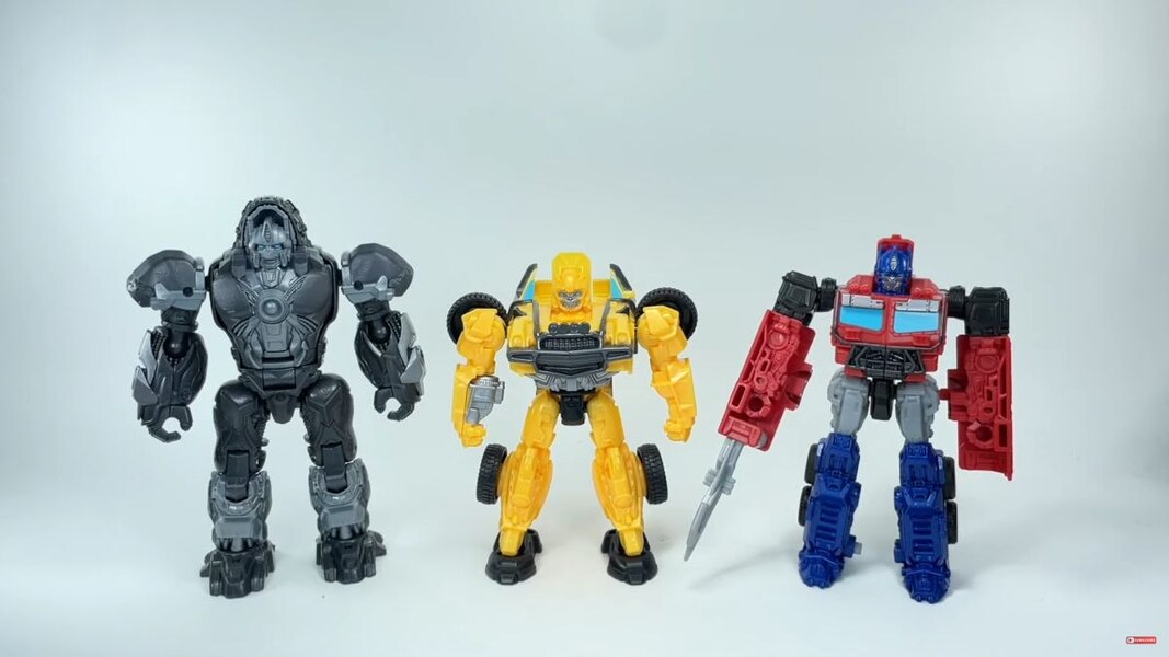Transformers Rise Of The Beasts Offroad Bumblebee In Hand Image  (23 of 35)