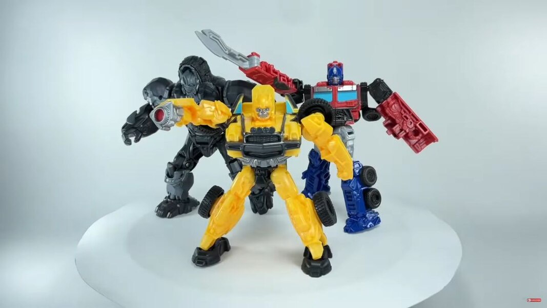 Transformers Rise Of The Beasts Offroad Bumblebee In Hand Image  (29 of 35)