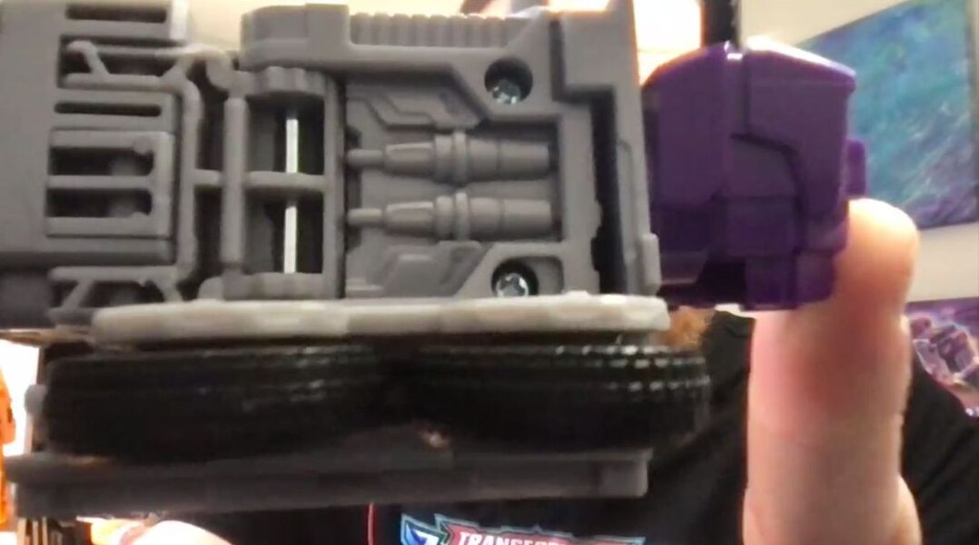 Transformers Legacy Fan First Tuesday Roundtable Report Image  (12 of 14)