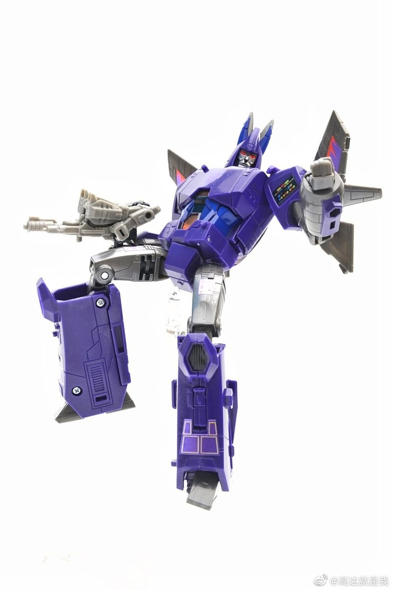 Generations%20Selects%20Legacy%20Cyclonu
