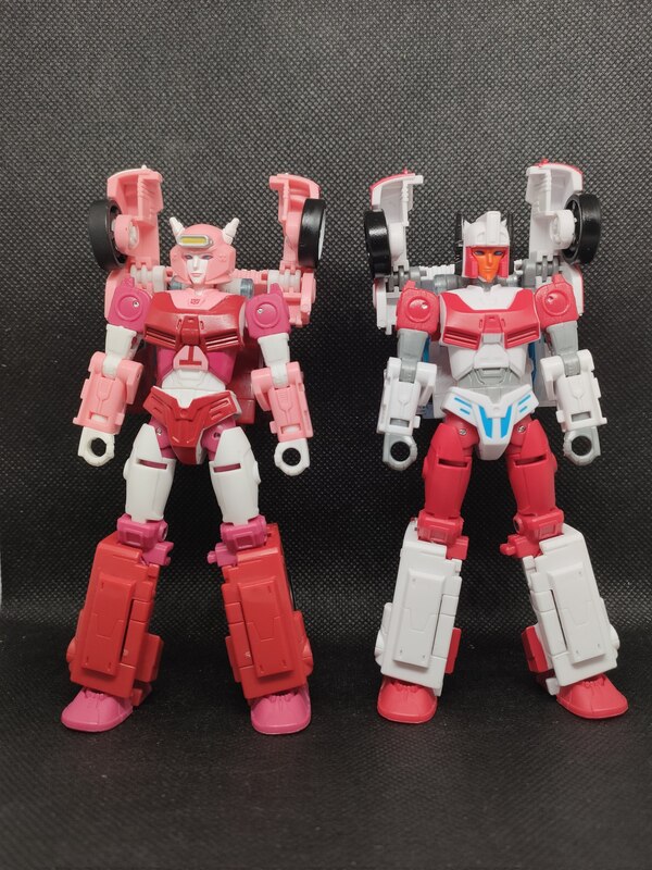 Transformers Legacy Minerva Image  (4 of 6)