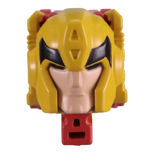 Transformers Collaborative Street Fighter II Mash Up Autobot Hot Rod Ken Image  (32 of 35)