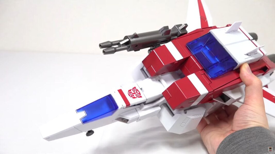 Transformers Masterpiece MP 57 Skyfire In Hand Image  (47 of 65)