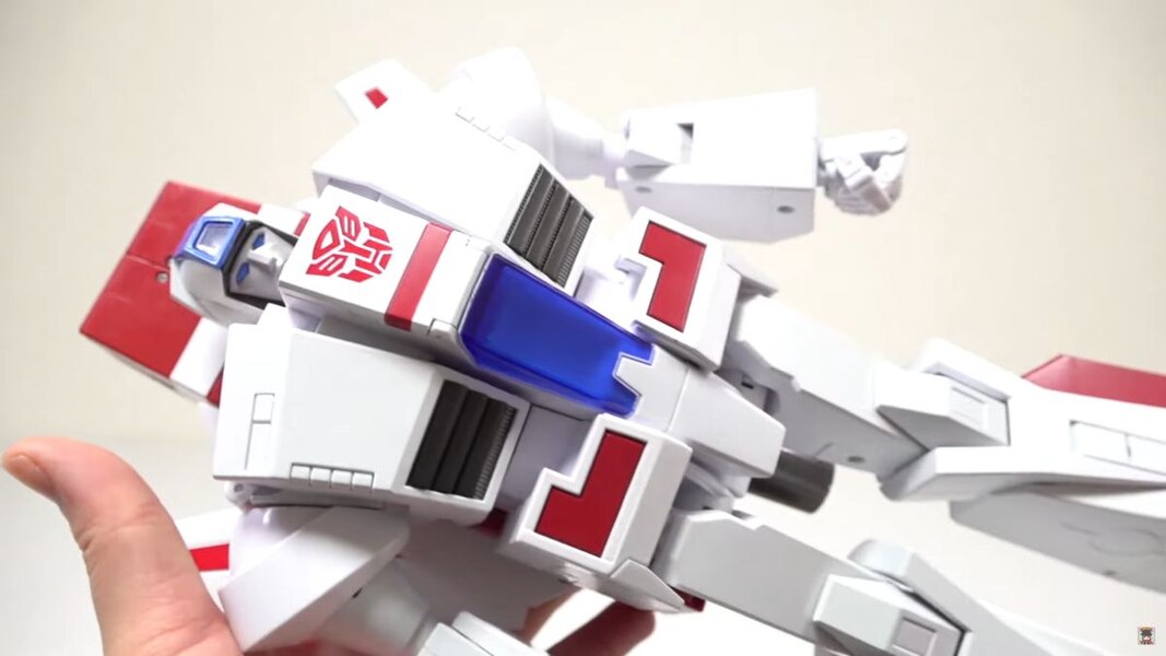 Transformers Masterpiece MP 57 Skyfire In Hand Image  (52 of 65)