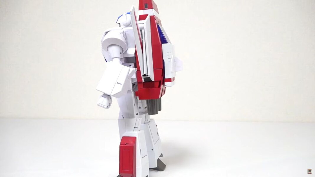 Transformers Masterpiece MP 57 Skyfire In Hand Image  (53 of 65)