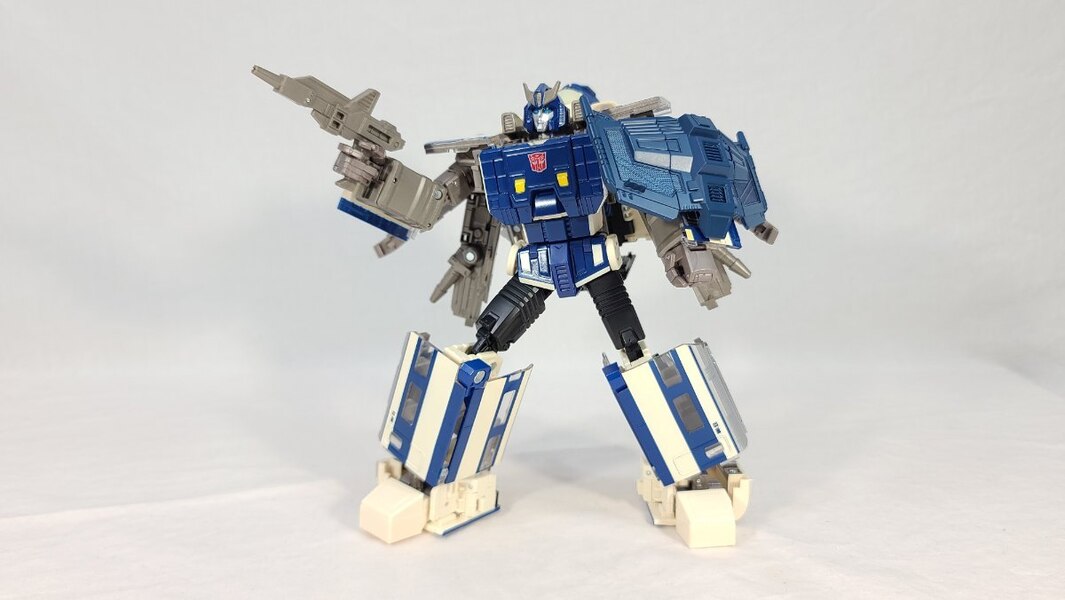 TF Collector Masterpiece Shouki Review  (12 of 15)
