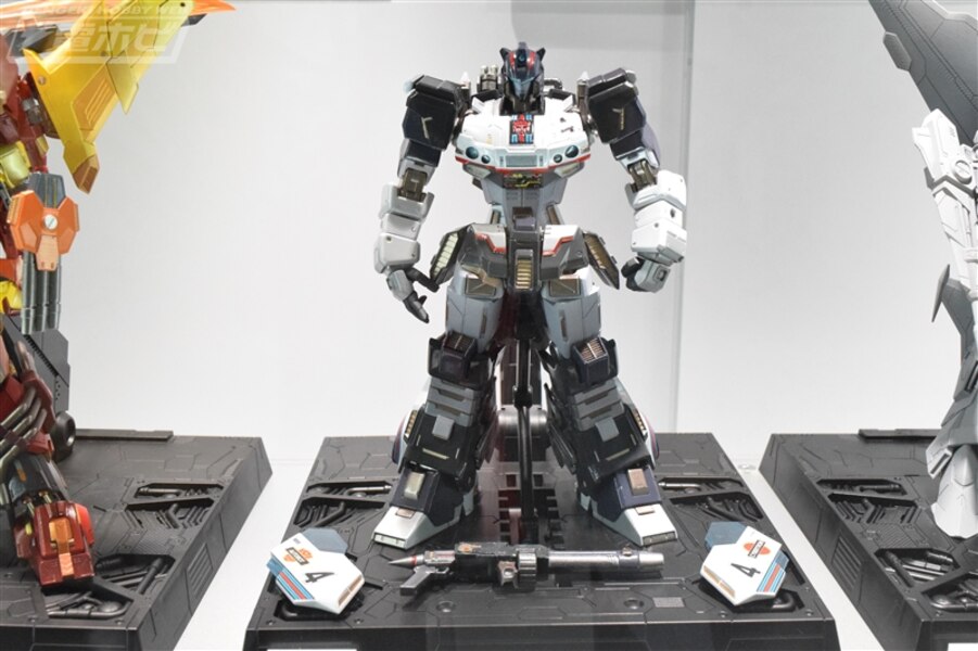 WonderFest 2022 Flame Toys Kuro Kara Kuri Jazz Image  (7 of 48)
