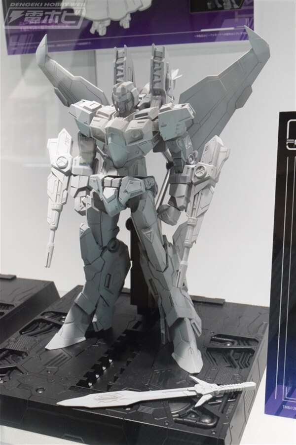 WonderFest 2022 Flame Toys Kuro Kara Kuri Starscream Image  (45 of 48)