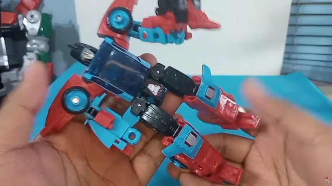 Transformers Legacy Pointblank And Targetmaster Peacemaker Image  (4 of 13)