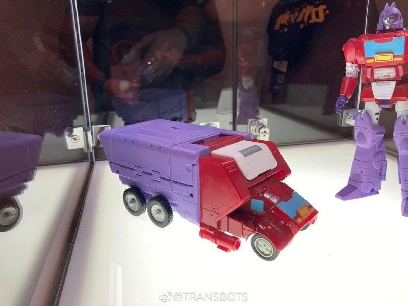 X Transbots MX 39 Origo (Orion Pax) Image  (4 of 18)