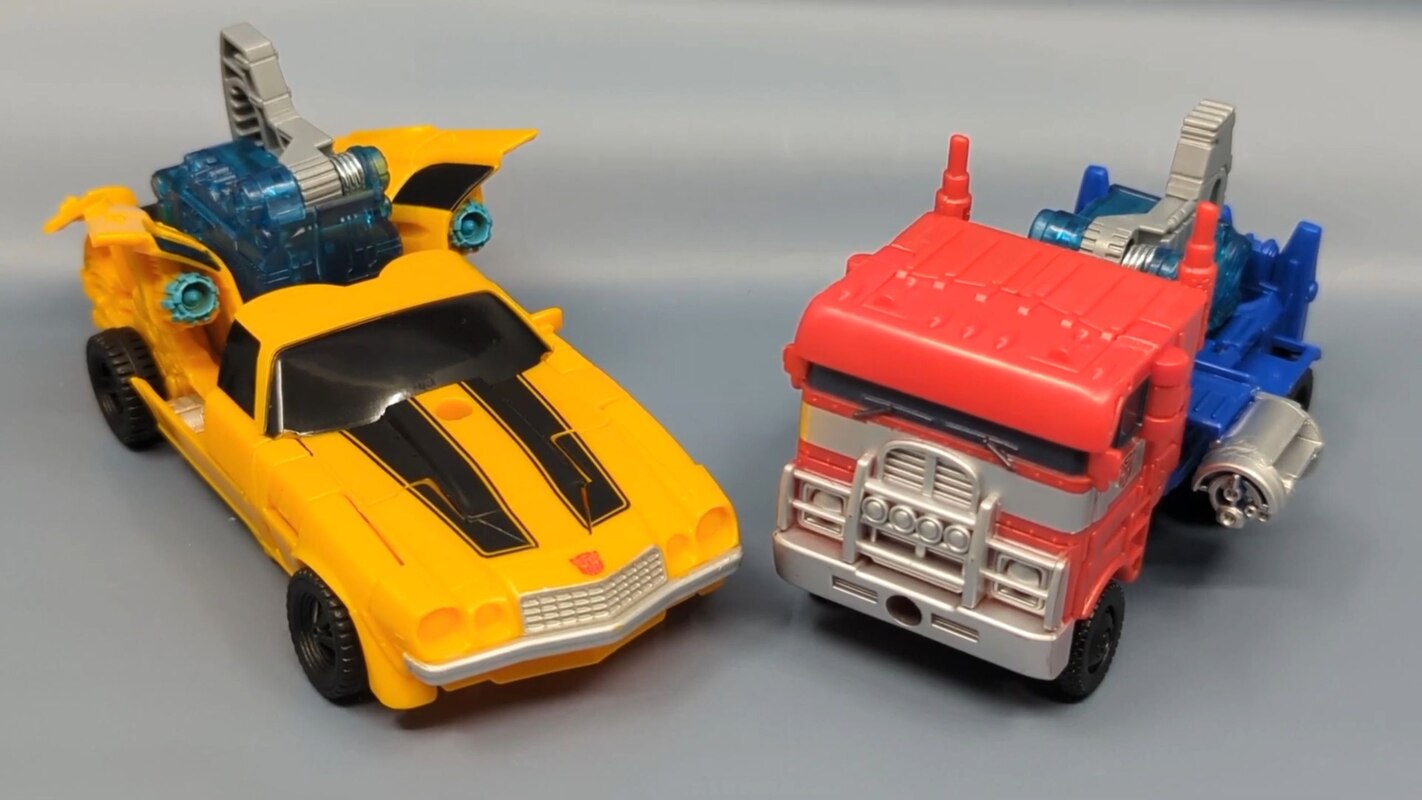 Chuck's Reviews Transformers Rise Of The Beasts Energon Igniters Bumblebee And Optimus Prime