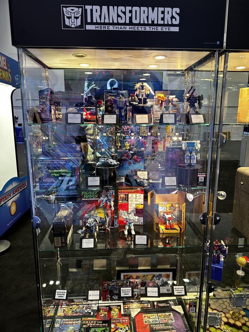 MCM London 2022 - Transformers Legacy Evolution, Shattered Glass, More Images