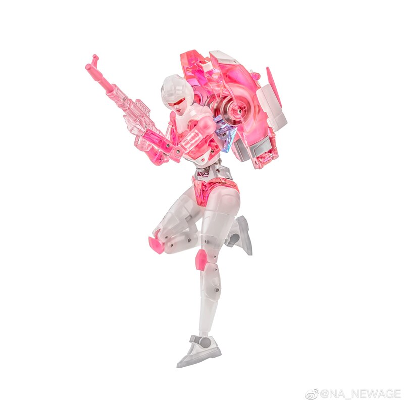 NewAge H48T Maschinenmensch (Crystal Arcee) Coming Soon