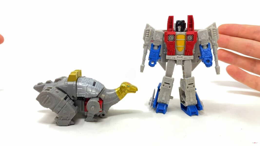 In Hand Image Of Legacy Evolution Core Class Sludge Toy  (28 of 39)