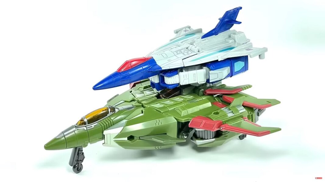 Image Of Transformers Legacy Prime Universe Skyquake  (21 of 42)
