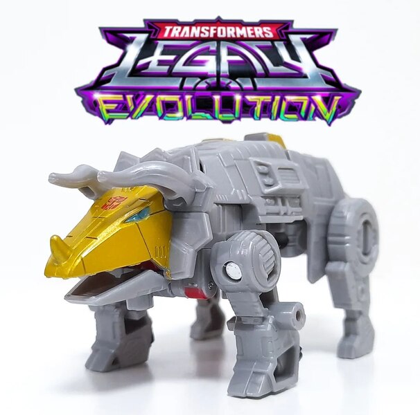 Image Of Transformers Legacy Evolution Dinobot Slug Toy  (4 of 10)