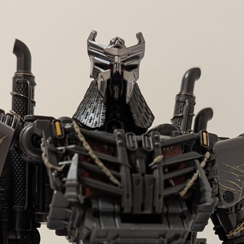 Leaked Transformers Rise Of The Beasts Scourge Toy In Hand Images?