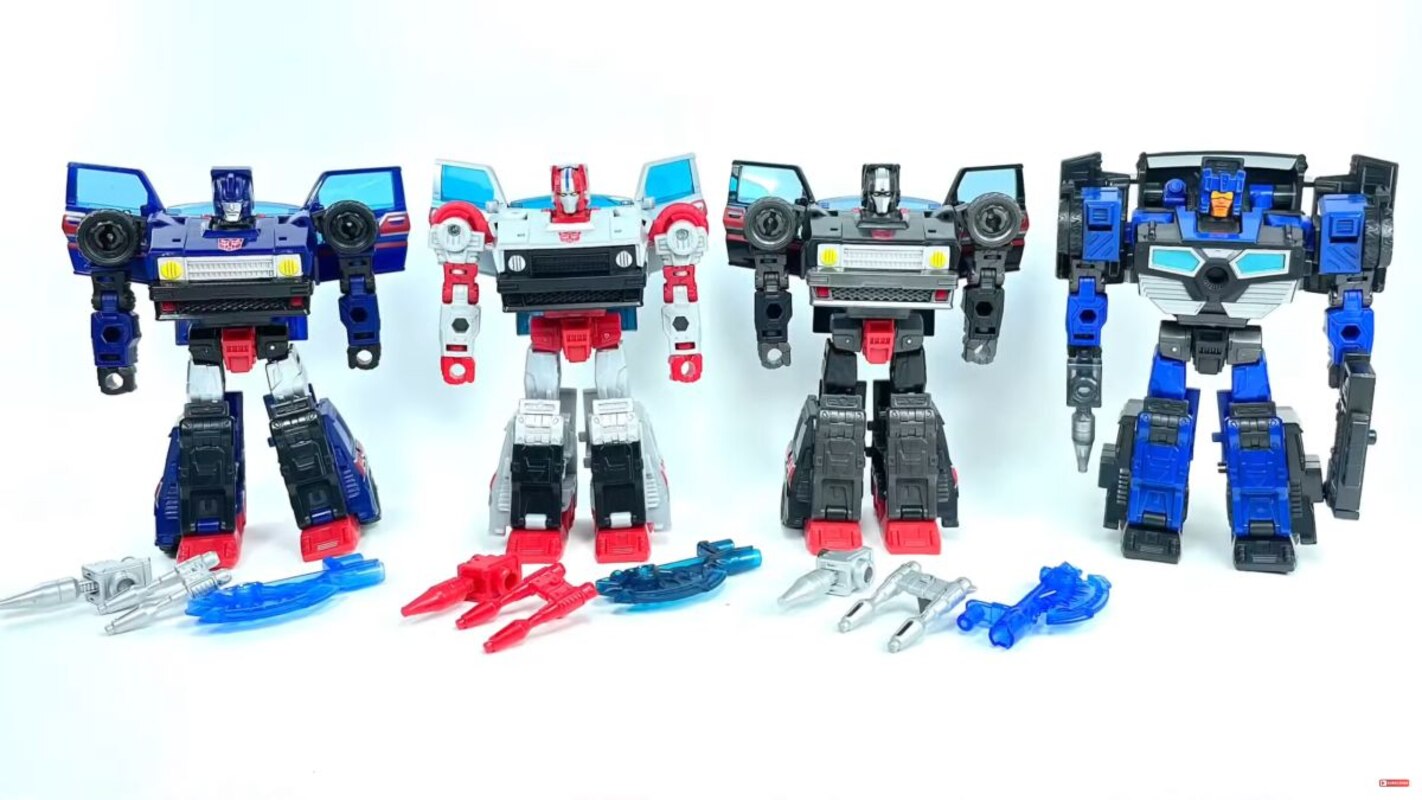 Transformers Legacy Evolution Crosscut In-Hand Images & Video - Compared!