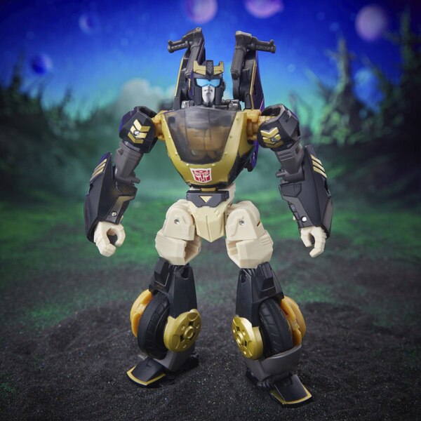 Official Image Of  Legacy Evolution Deluxe Animated Prowl  (17 of 101)
