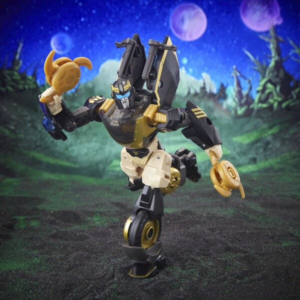 Official Image Of  Legacy Evolution Deluxe Animated Prowl  (18 of 101)