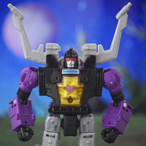 Official Image Of  Legacy Evolution Deluxe Sharapnel  (56 of 101)