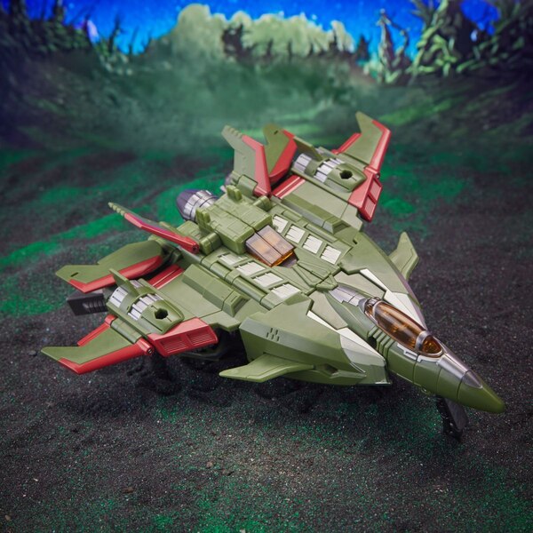 Official Image Of  Legacy Evolution Leader Skyquake  (68 of 101)