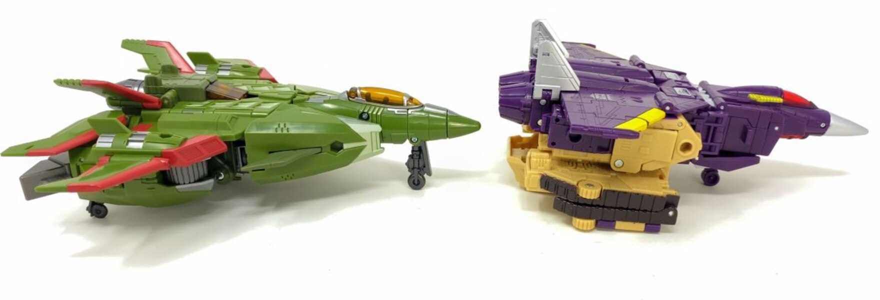 Image Of Transformers Legacy Evolution Skyquake  (32 of 59)