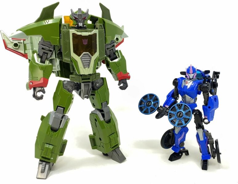 Image Of Transformers Legacy Evolution Skyquake  (58 of 59)